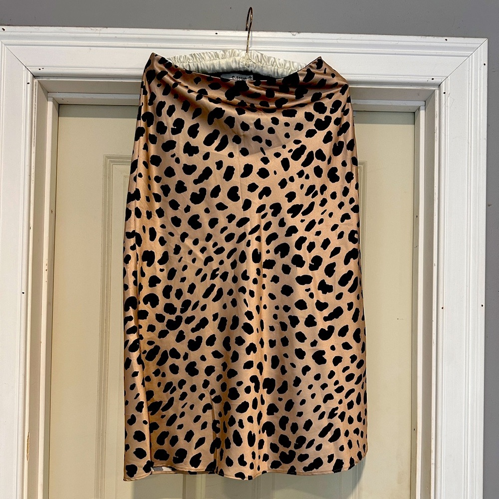 Women's silky knee length skirt